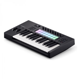 Alternative view of Novation Launchkey 25 MK4 -MIDI-koskettimisto