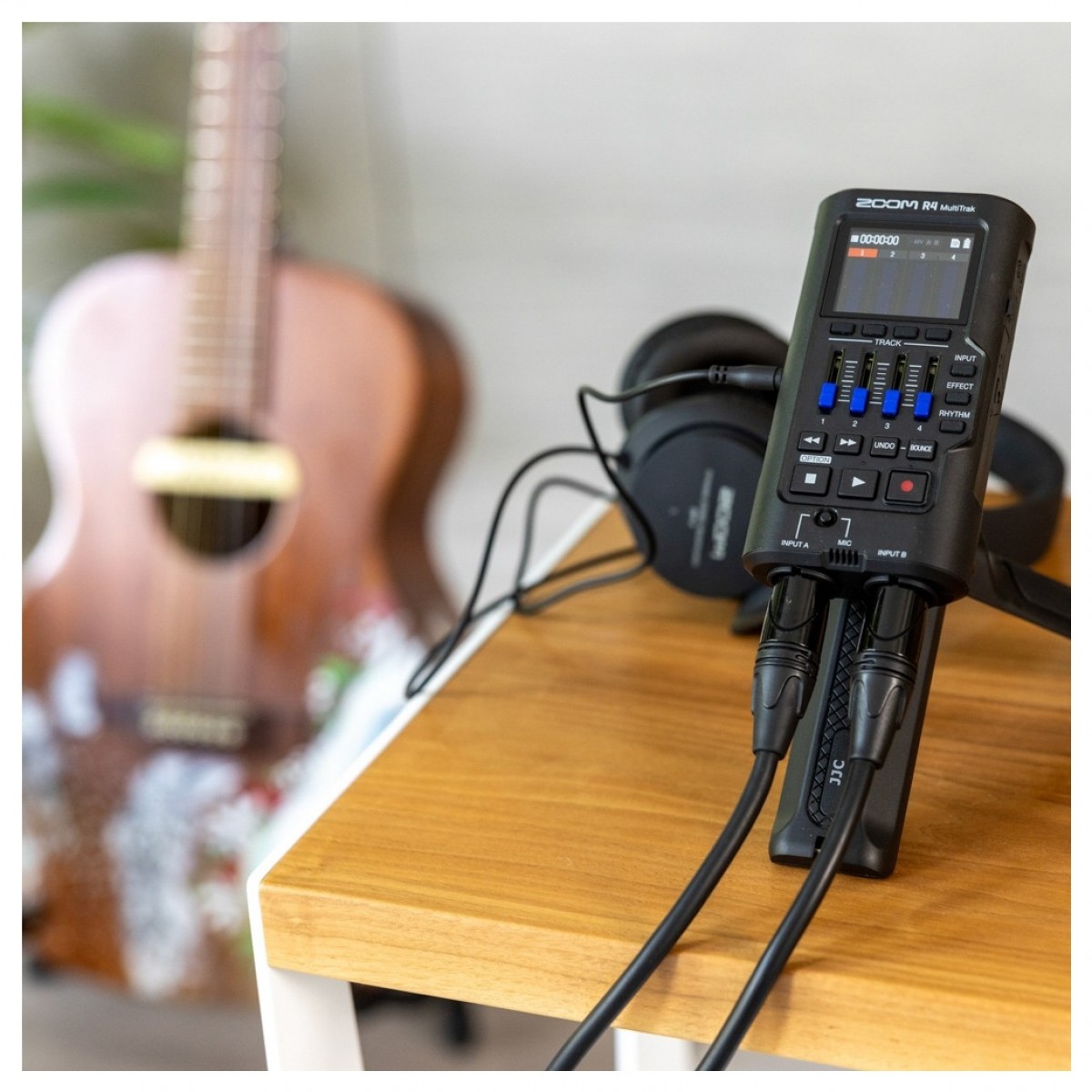 Zoom R4 MultiTrak 4-raitatallennin - Image 8