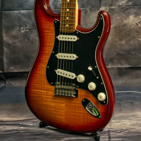Fender Player Stratocaster® Plus Top - 2021 - käytetty sähkökitara - Image 3